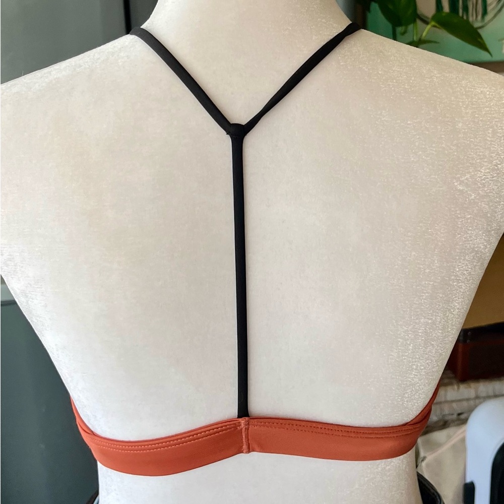 New without tag Victoria secret sports bra
